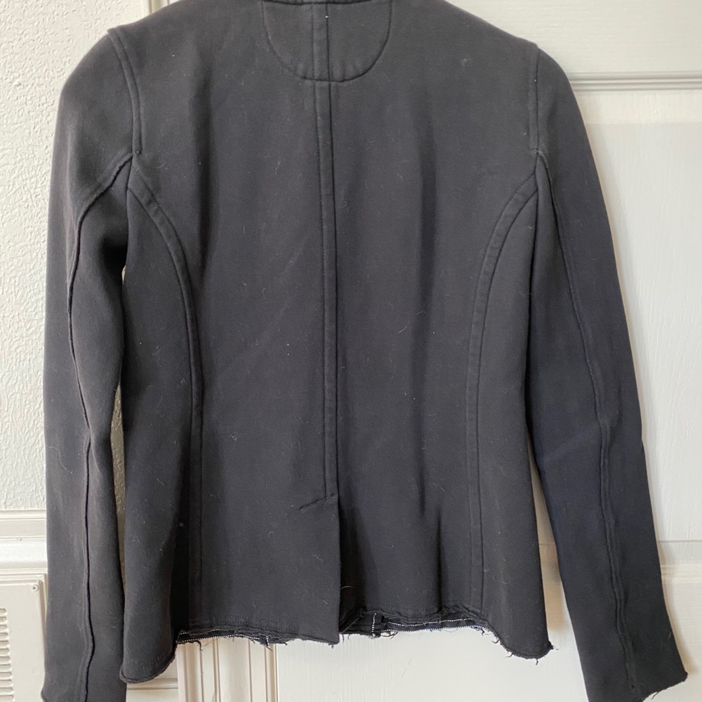 Blazer - Picture 2 of 6